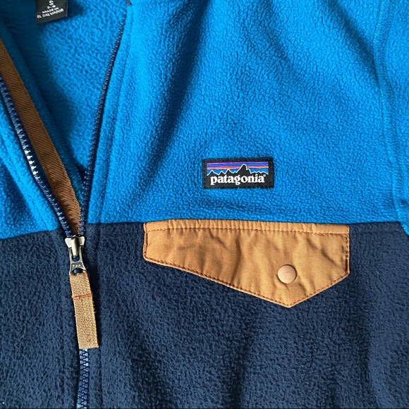 ❌SOLD❌ Patagonia | Micro D-Snap Fleece Hooded Zip Up Jacket - Picture 4 of 6